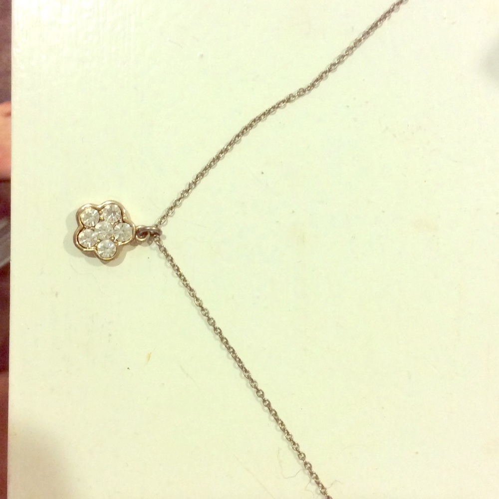 Gold flower necklace