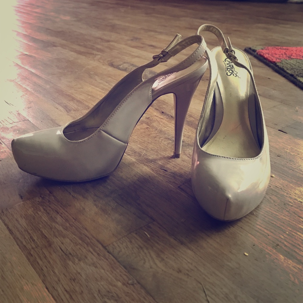 Carlos Santana Nude Pumps
