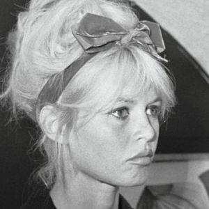 Meet your Posher, Mel