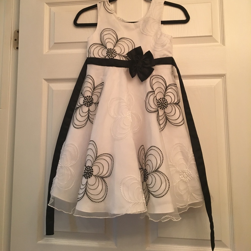 Little girl dress