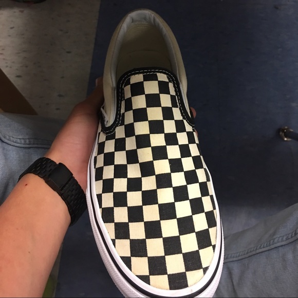 Vans - Picture 2 of 2