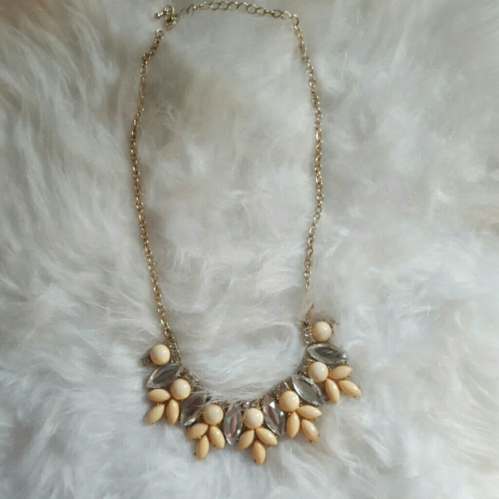 Peach statement necklace