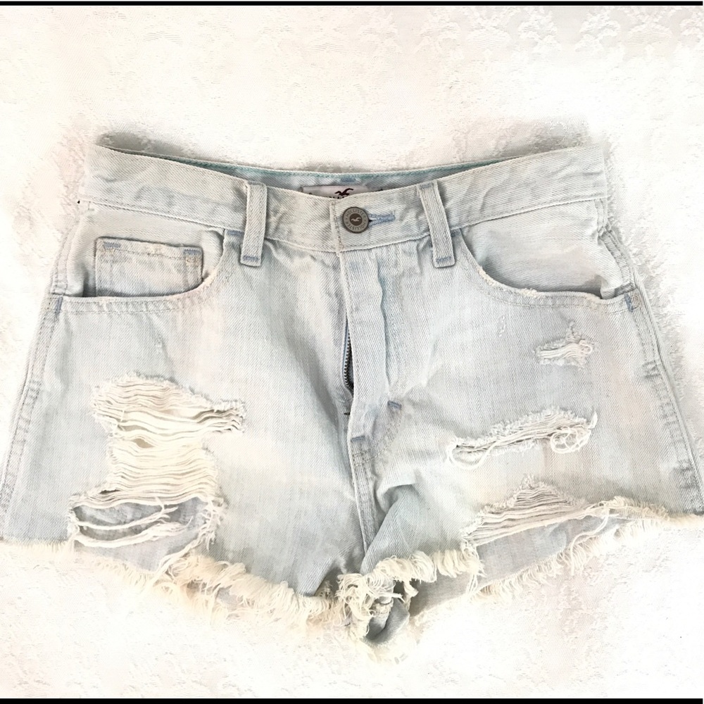 🚫Hollister Distressed Shorts🚫 - Picture 1 of 5