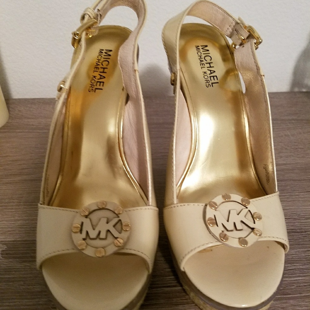 Michael Kors Women's Shoes - Picture 1 of 4