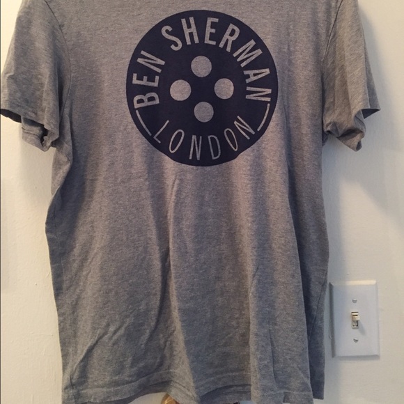 Ben Sherman Gray Blue Button Logo T-shirt - Picture 2 of 2
