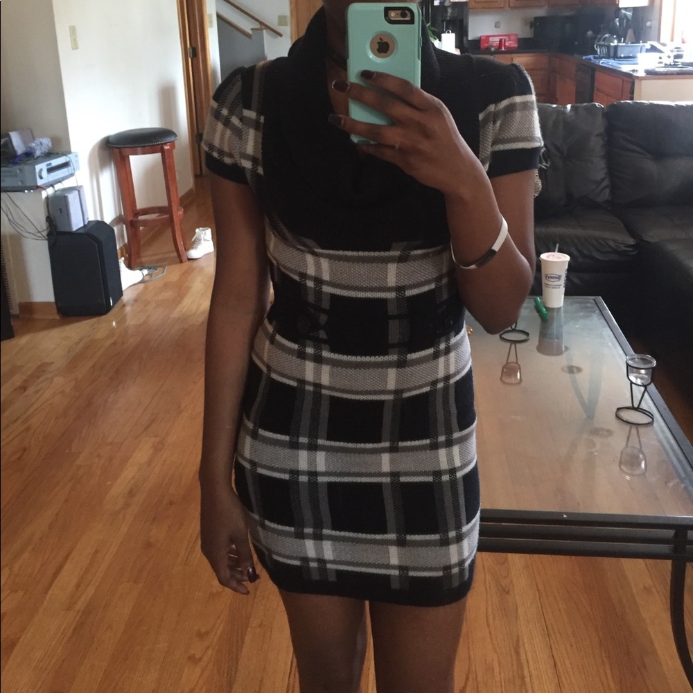 Sweater dress short