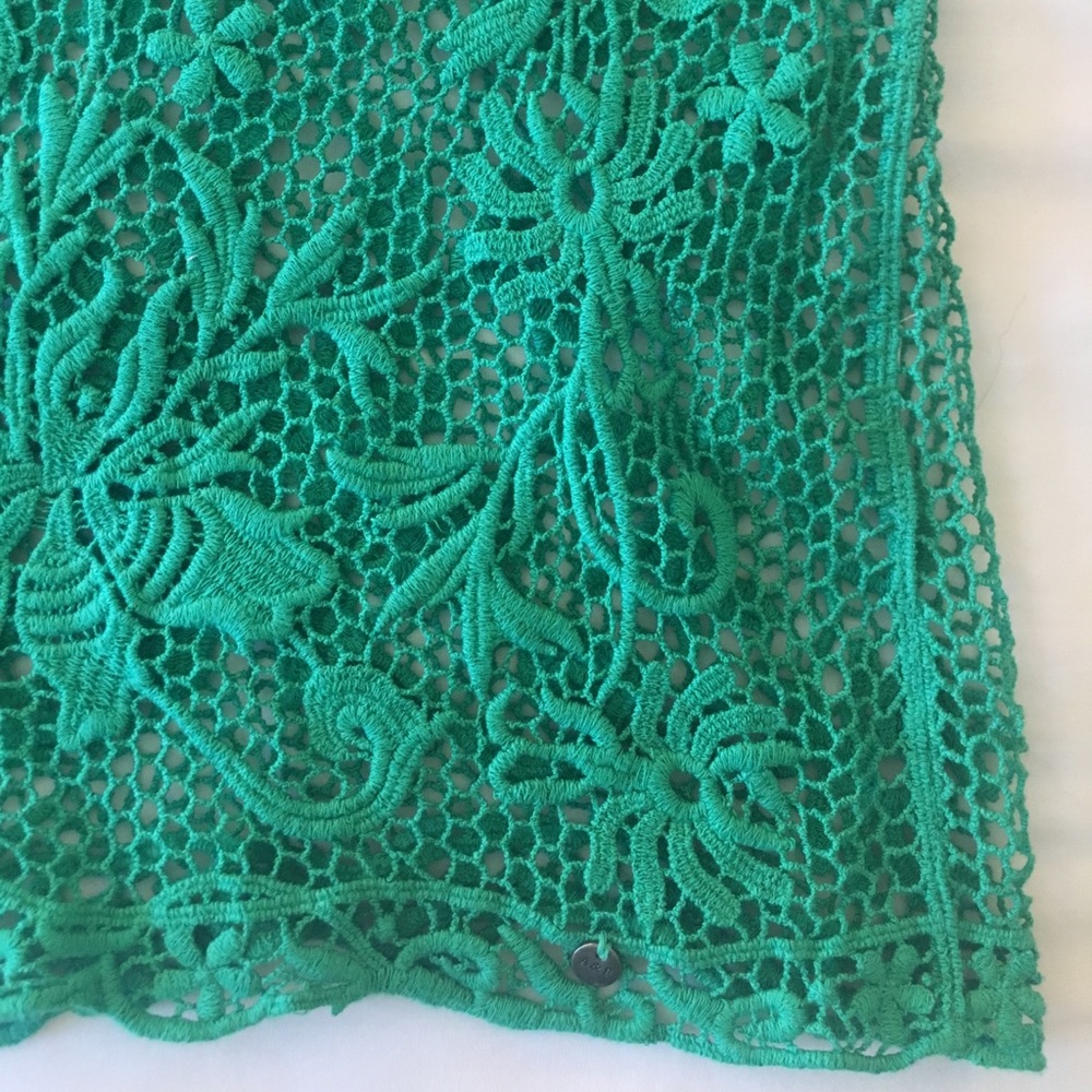 🌵Abercrombie top - Picture 2 of 4