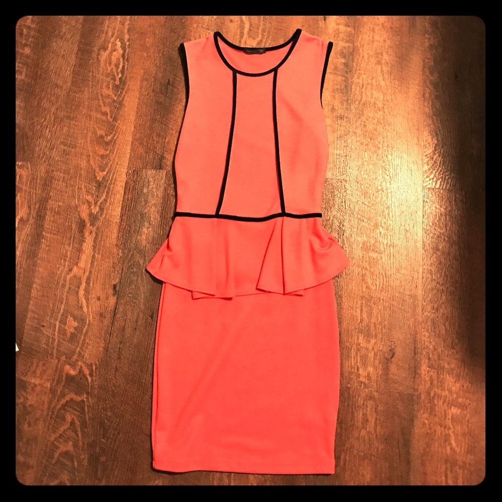 Fun mini dress with flare skirt