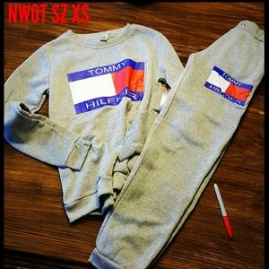 NWOT Tommy Hilfiger
