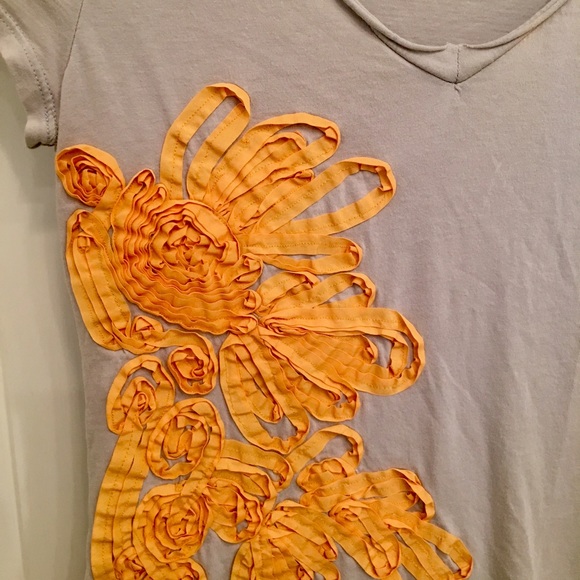 Banana Republic organic cotton T-shirt - Picture 2 of 4