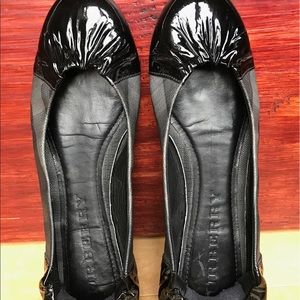 Burberry flats