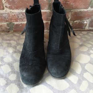 DV Dolce vita Black suede booties