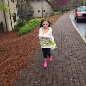 Meet your Posher, Victoria