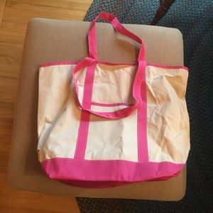 Beach bag! Perfect for a quick trip to the beach!