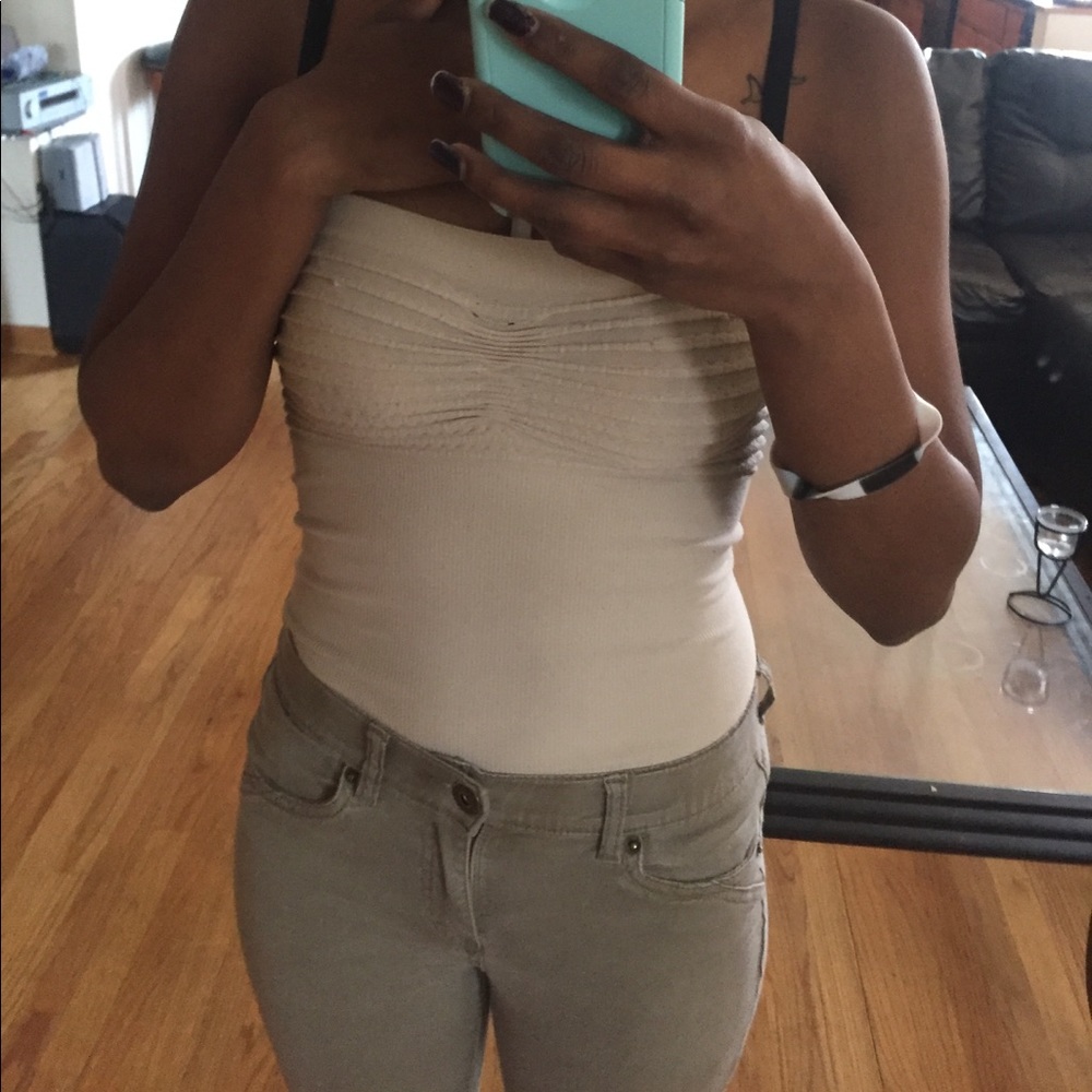 Strapless tube top