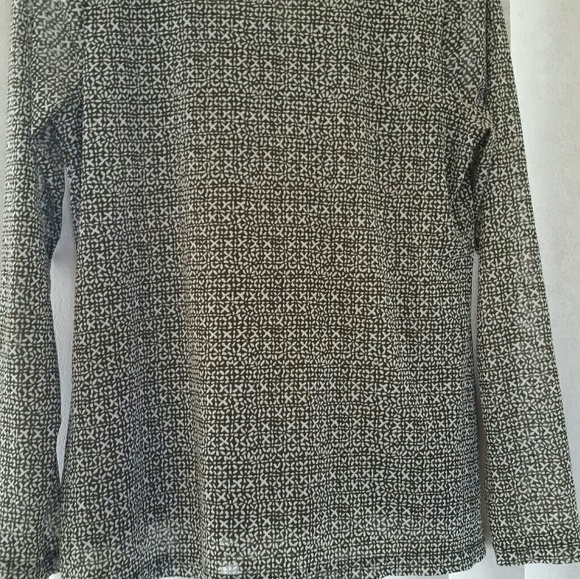 Blouse - Picture 2 of 3