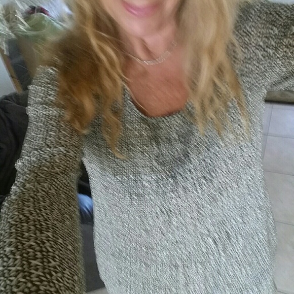 Blouse - Picture 3 of 3