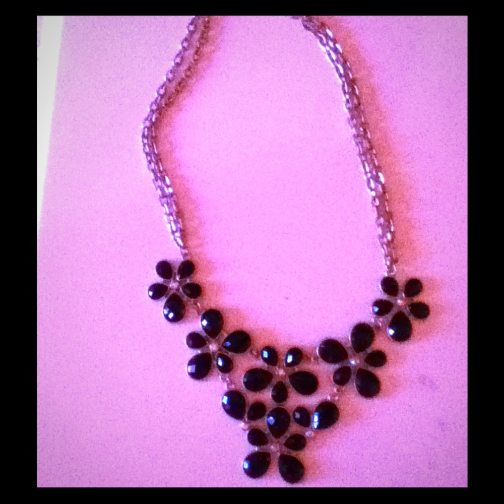 Chunky in style flowery necklace