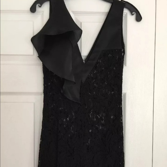 SALE!! Alexis Oscar Black Ruffle Lace Jumpsuit XS - Picture 6 of 8