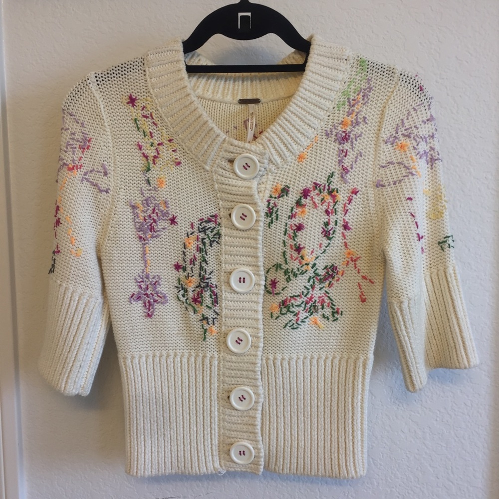 Cropped waist cardigan