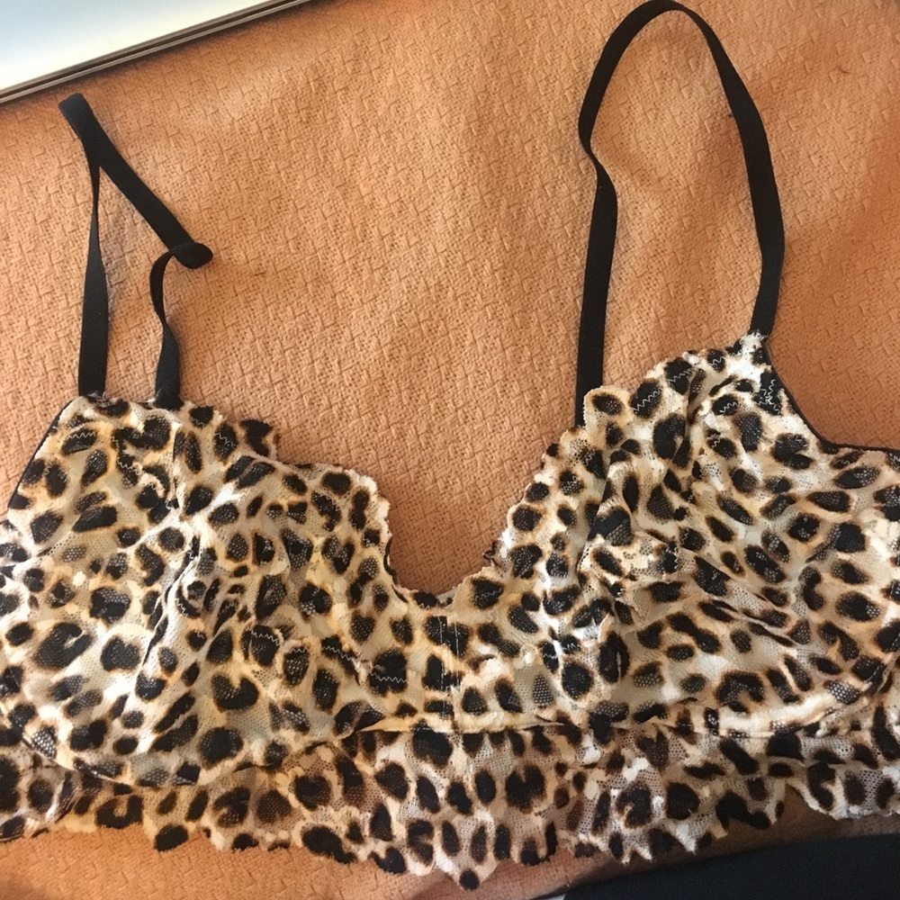 Pink underwire bralette