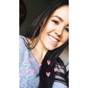 Meet your Posher, Olivia