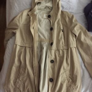 Abercrombie & Fitch Trench Coat