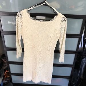 Cream Lace Diane Von Furstenberg Dress Size 0