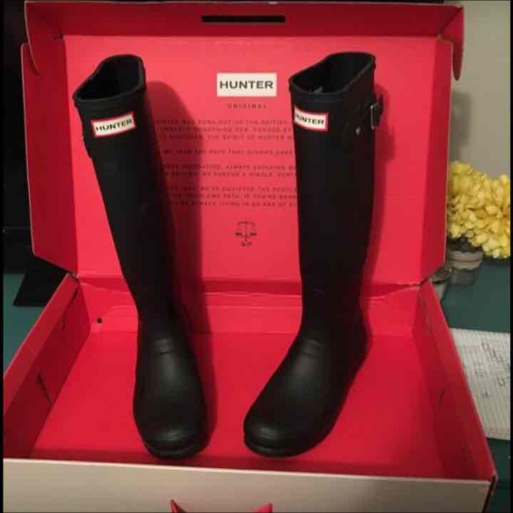 Matte Black Hunter Boots