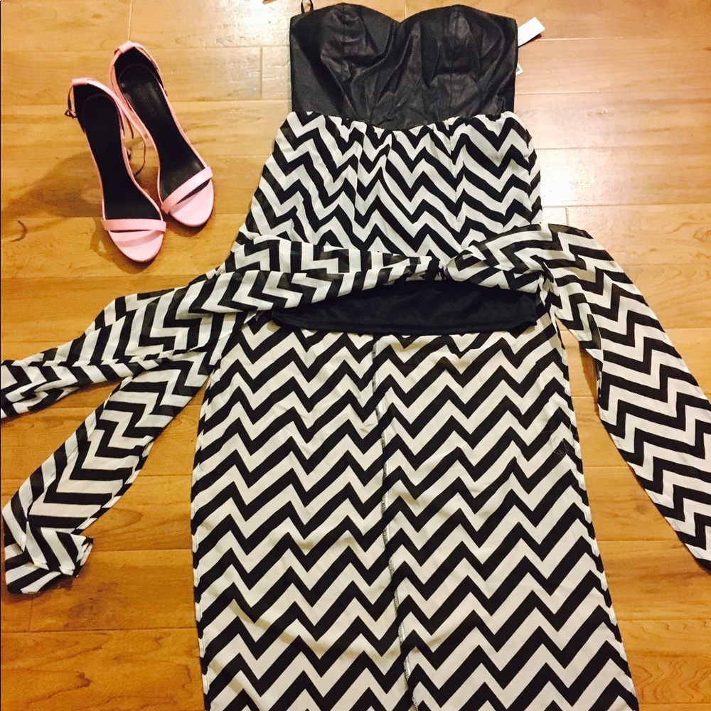 Halter dress short with long cover - Picture 2 of 5