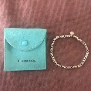 Tiffany & Co Venetian link sterl silver bracelet
