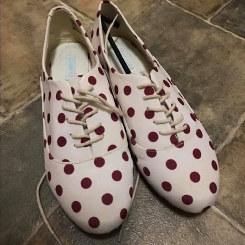 Francesca's Oxfords Sz 8.5