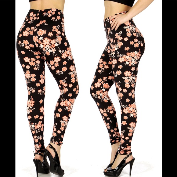 Pants - REDUCED PRICE! Floral Print Leggings. One size.