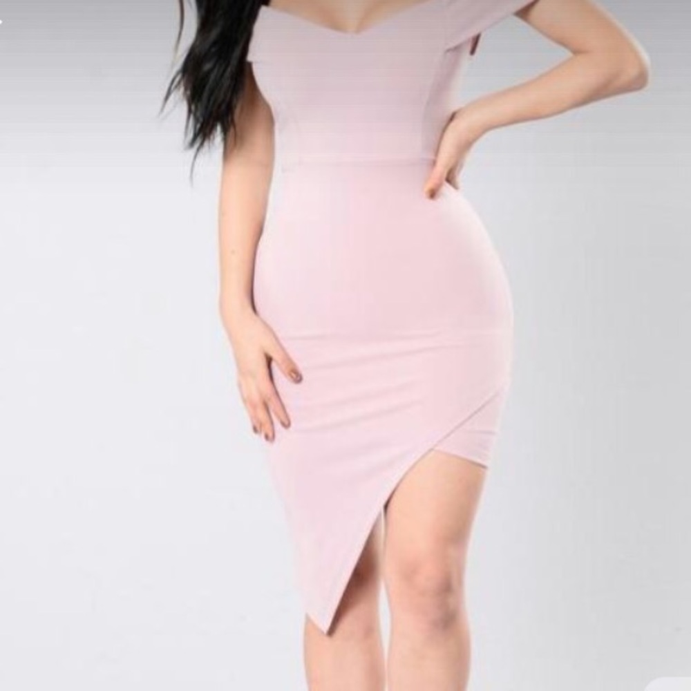 **SOLD ON Ⓜ️** Fashion Nova dress