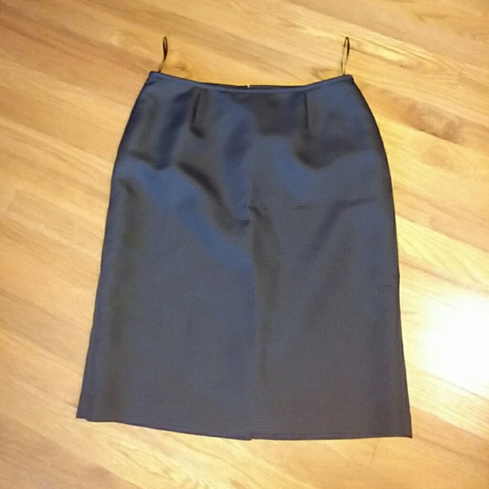 Simple Liz Claiborne Skirt
