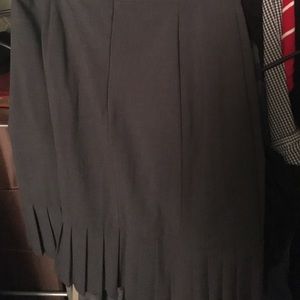 👩‍💼👩‍💼Gray pencil skirt👩‍💼👩‍💼