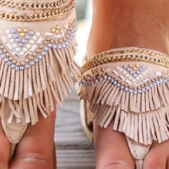 Gladiator Chic Fringe Studded Aztec Sandals - Picture 3 of 3