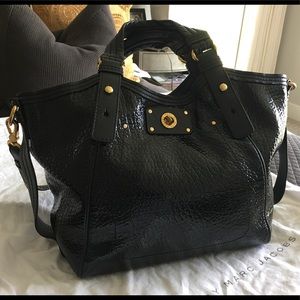 Black patent purse - in excellent condition