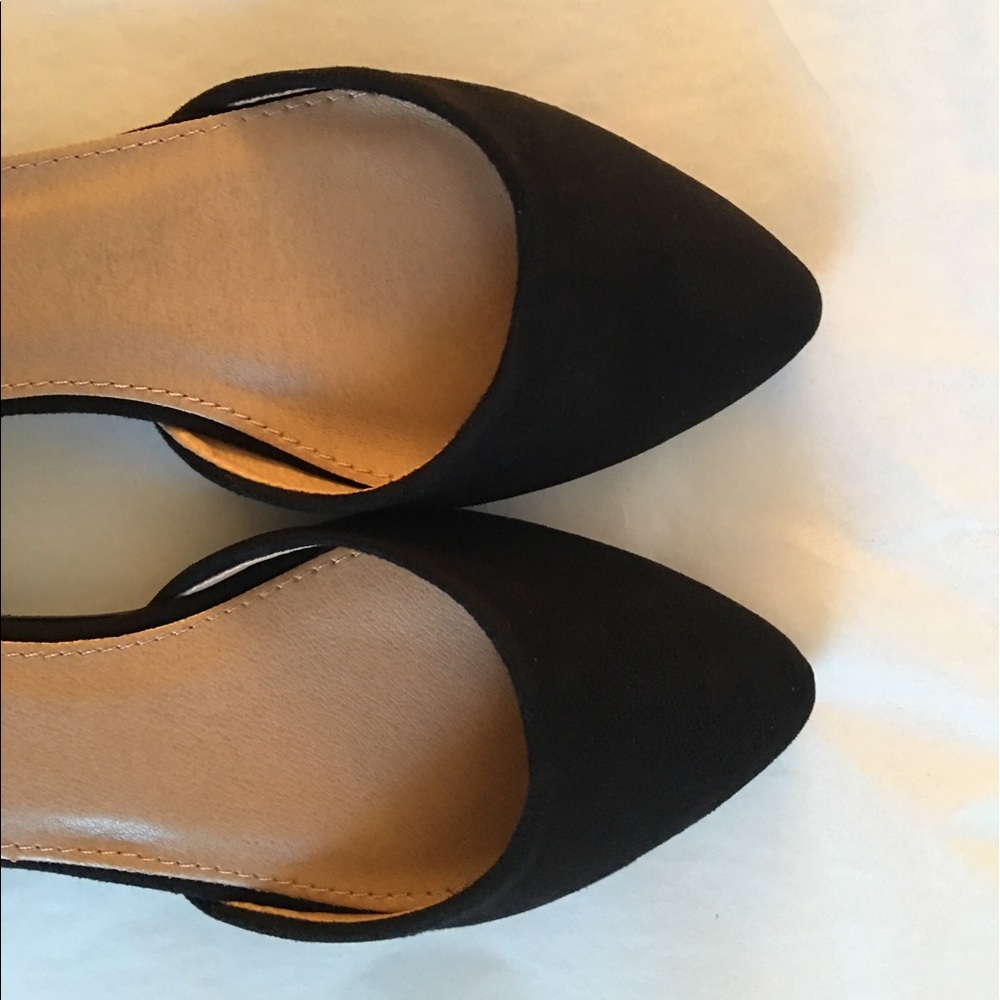 LAST❣️Black Vegan Suede Ankle Strap Flats - Picture 3 of 4