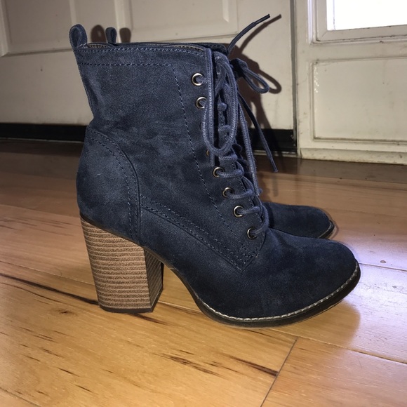 Candie's Shoes - Blue heeled boots