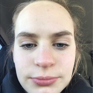 Meet your Posher, Ella