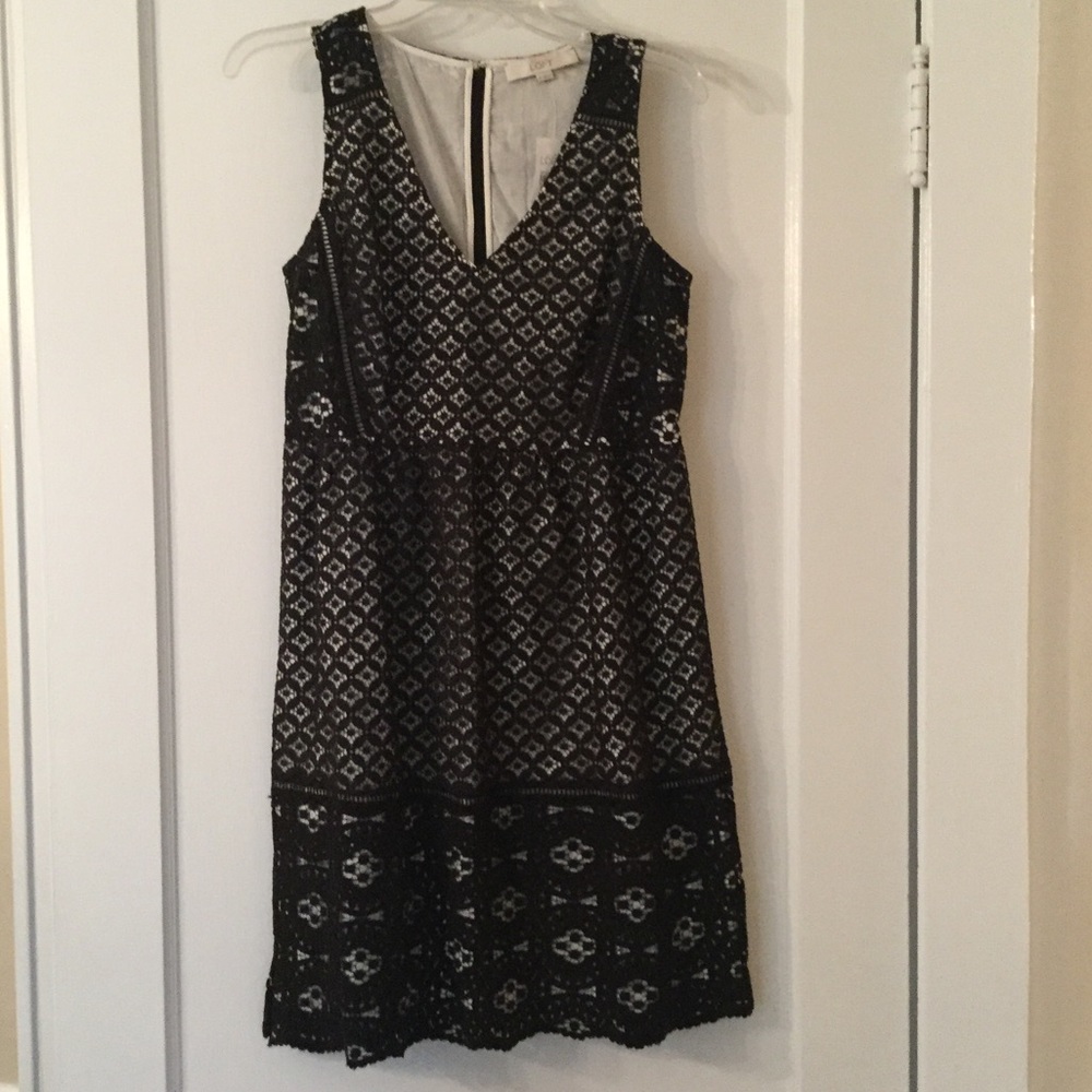 Ann Taylor LOFT Lace Dress