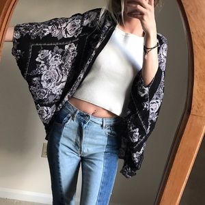 Urban Outfitters Boho Floral Kimono Urban Outfitters Boho Floral Kimono