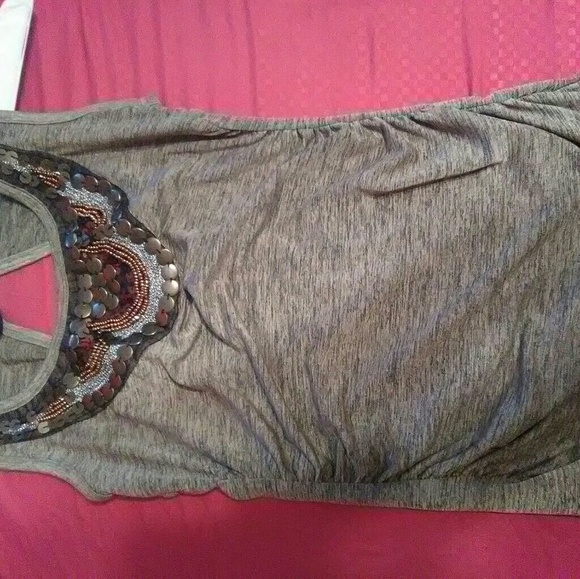 Shirt - Picture 2 of 3