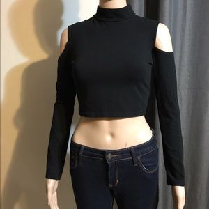 Turtle neck cut out crop top