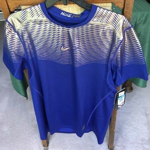 NWT Nike dry-fit tee