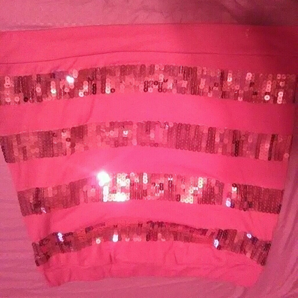 Skirt - Picture 2 of 3