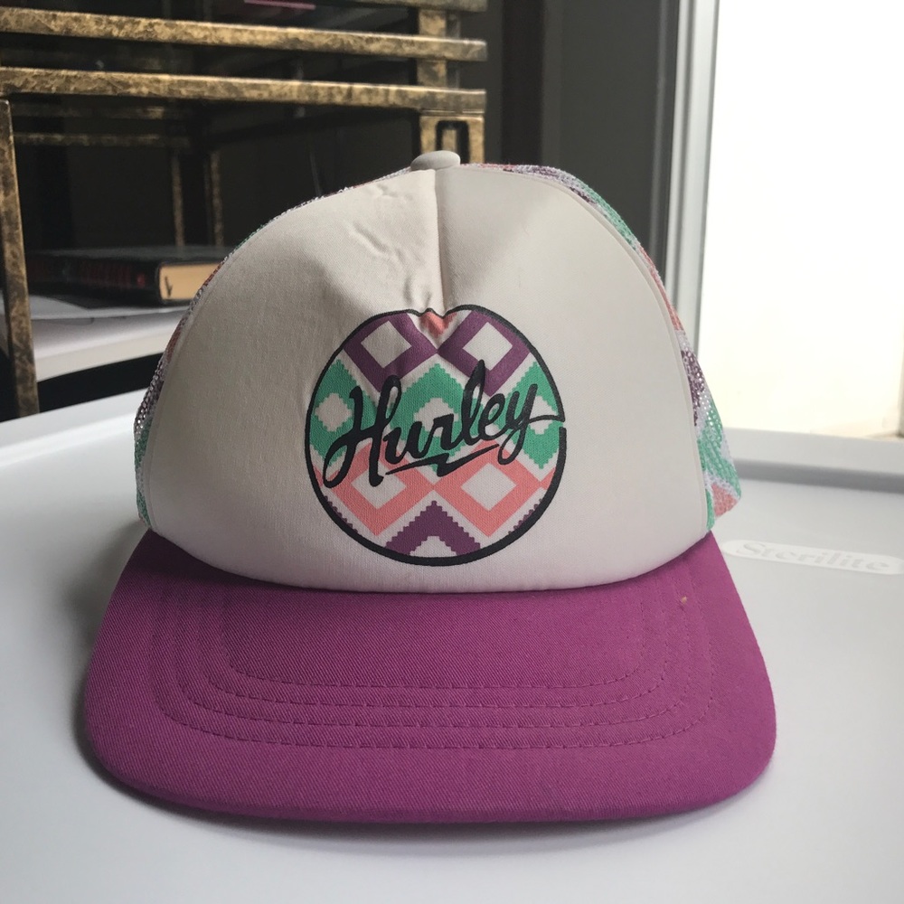 Hurley Snap Back • NWOT