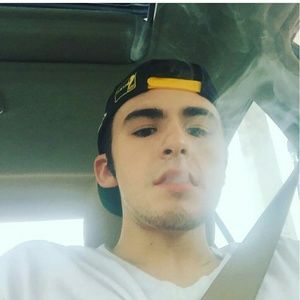 Meet your Posher, Brad