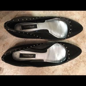 White House Black Market size 7.5 shoes